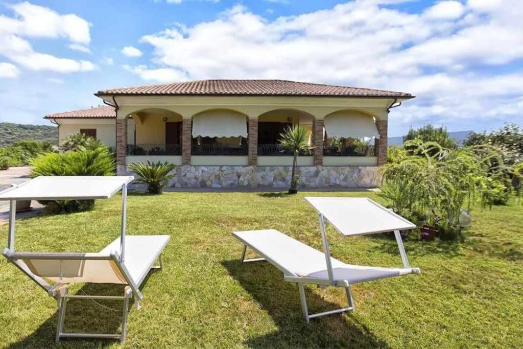 Villa Mistral Per 7 Persone Terrazza Bbq Ac Wifi