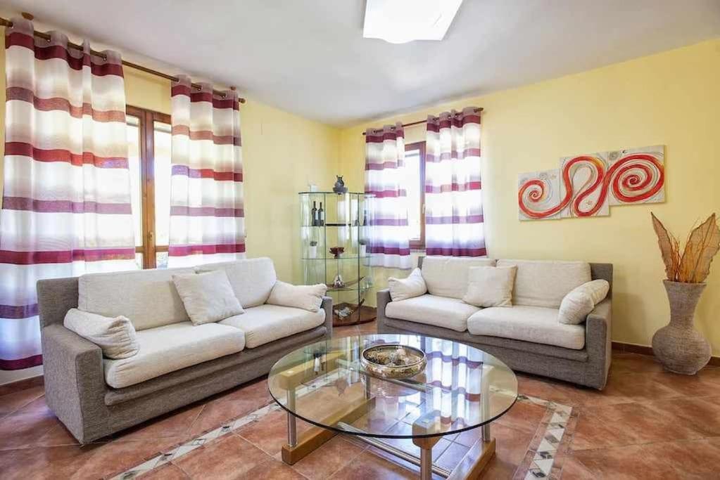 Mistral Per 7 Persone Terrazza Bbq Ac Wifi Villa Alghero